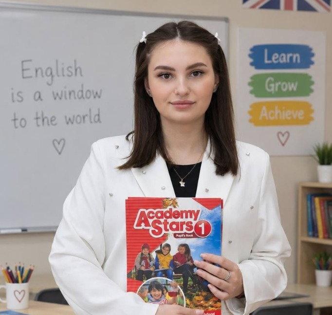 Руководитель курсов и преподаватель английского языка Ольга